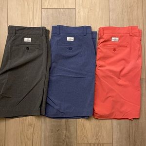 Vineyard vines men performance breaker shorts 33 lot (price is for all 3 pair)